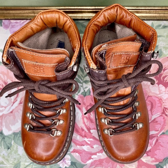 VTG Stoneridge Hikers EUC - Picture 5 of 11